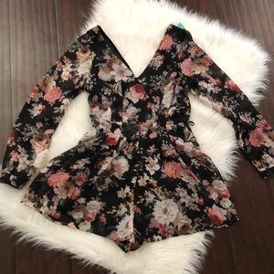Floral romper shorts✨✨
